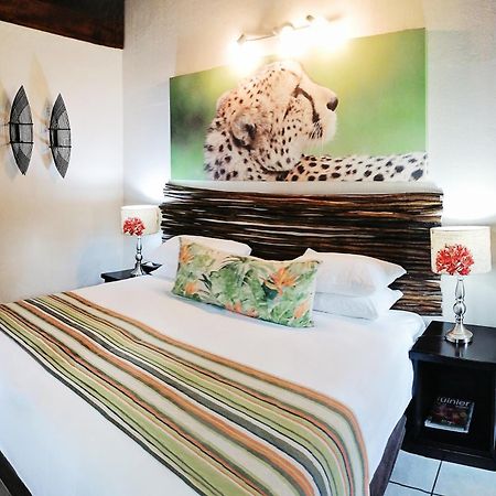Emdoneni Lodge With Zululand Cat Conservation Project ฮลูฮลูเว ภายนอก รูปภาพ